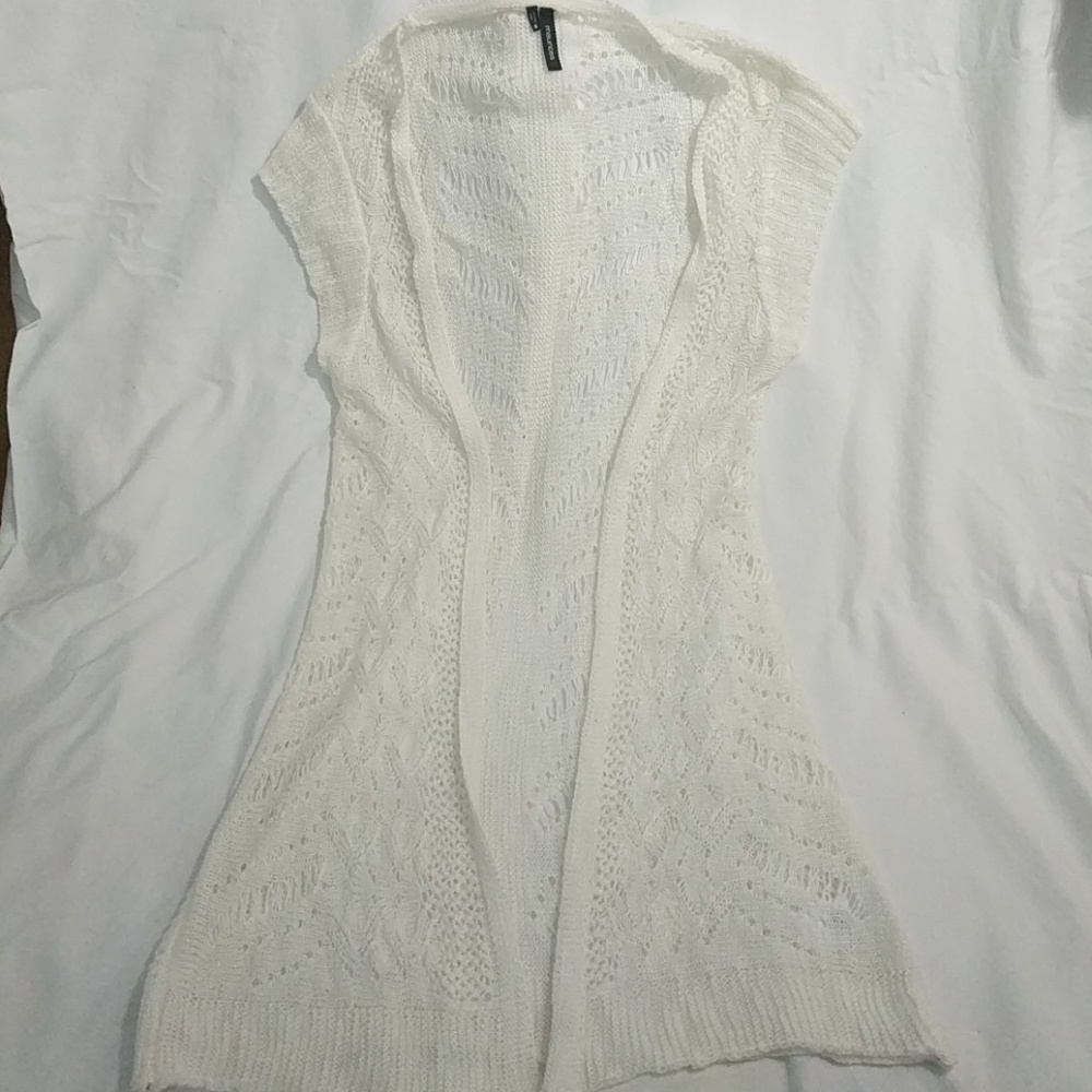 Maurices Off-White Short Sleeve Duster Cardigan